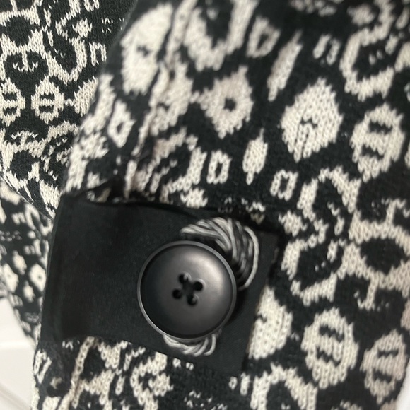 NWT Reversible Anthropologie Sweater Blazer - Picture 7 of 7